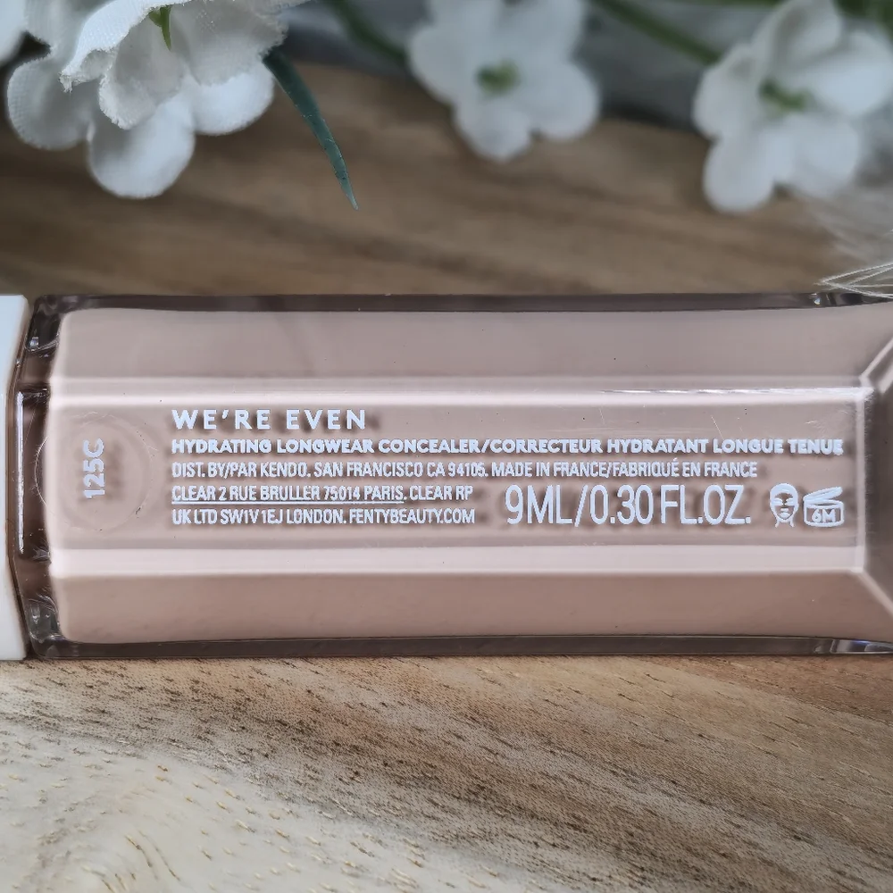 Fenty Beauty Hydrating Longwear Concealer We're Even Shade 125C Light Color New